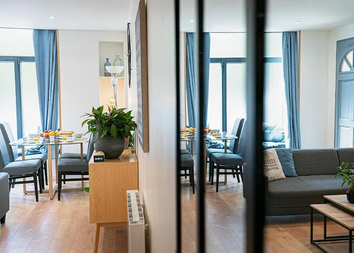 Onloc - Proche Halles Appart - 2 Chbres - Parking