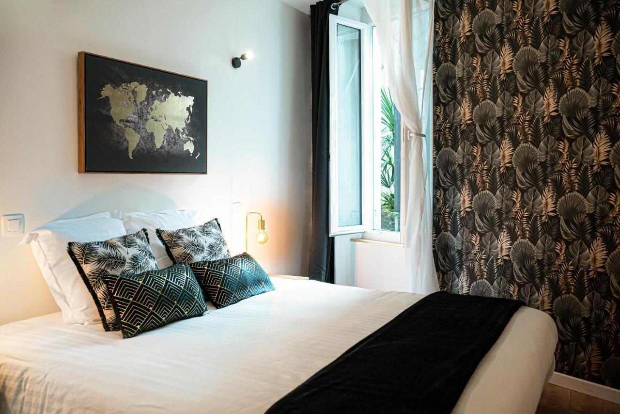 Onloc - Proche Halles - 2 Chbres - Parking *